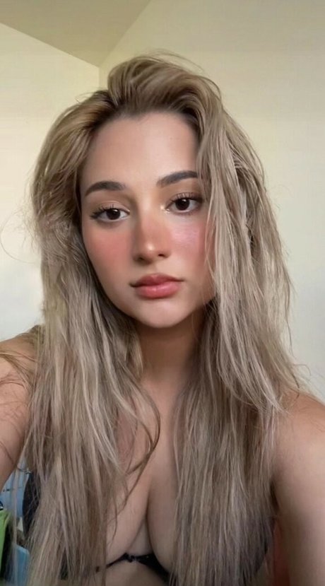 topless onlyfans sexy nude pics