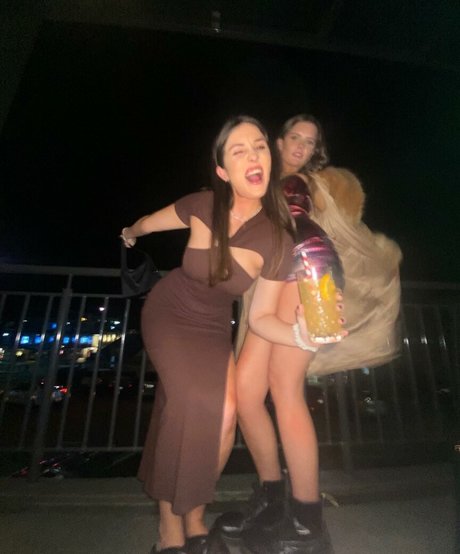 Amber Lee Lockhart pretty pornstar img