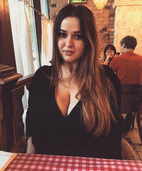 Olga Boyko naked actress image