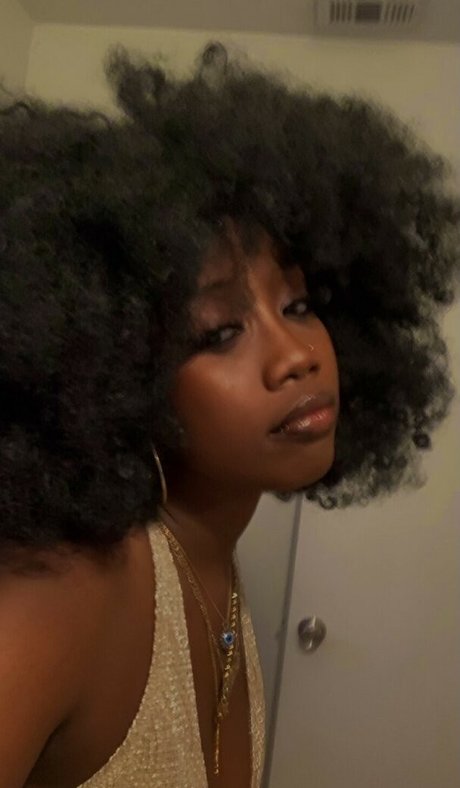 mimithesexdeity beautiful pornstar img