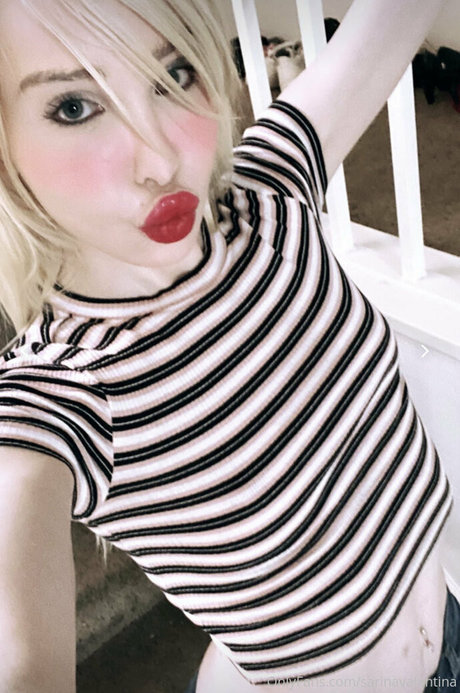 sarinavalentina model exclusive photos