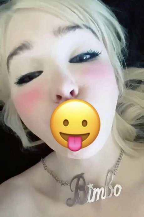 sarinavalentina sexy star image