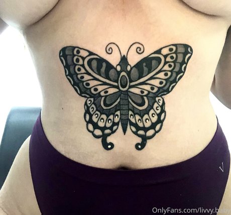 livvy baby free model images