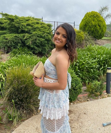 Abbey Jeffrey art actress image