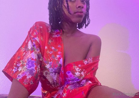 blackdelphine pornstar naked img