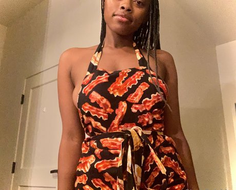 blackdelphine model beautiful photo