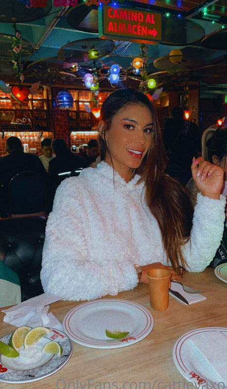 cattleyaxo xxx pornstar galleries