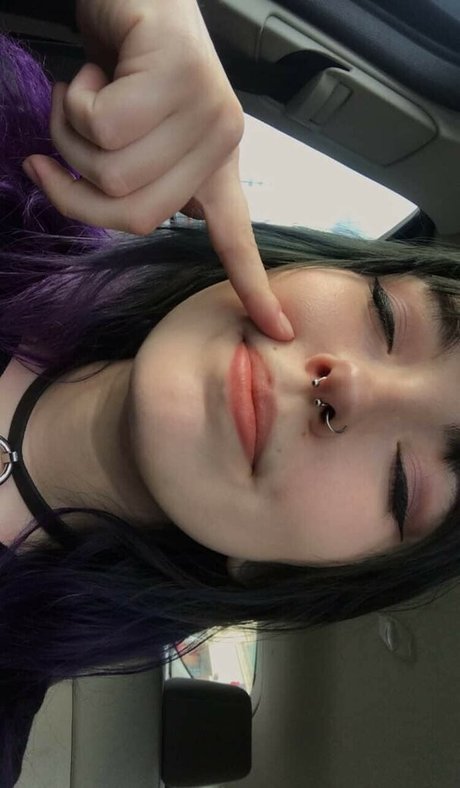 beelzebubsuwu nudes pornstar pic