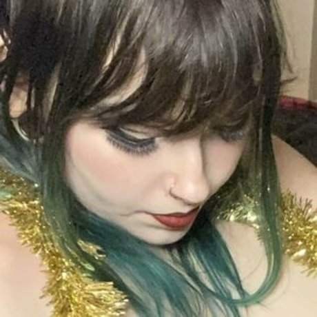 beelzebubsuwu top actress photo