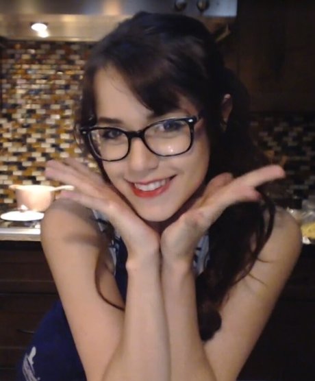 Deernadia model sex img