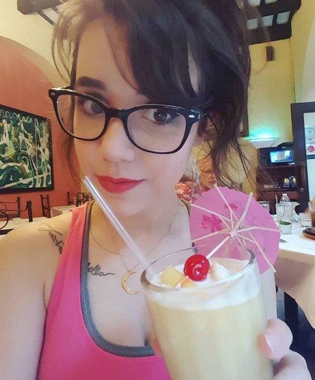 Deernadia pornstar naked archive