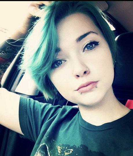 Christena Reckless star nudes pics