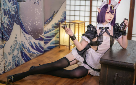 yukiAstra naked model img