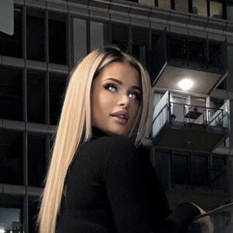 Ana Dilber art pornstar photo