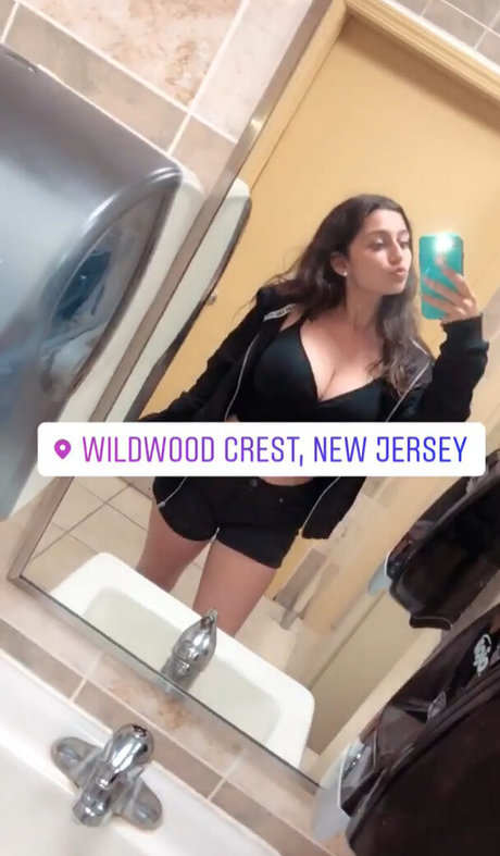 Bianca C nude star pics