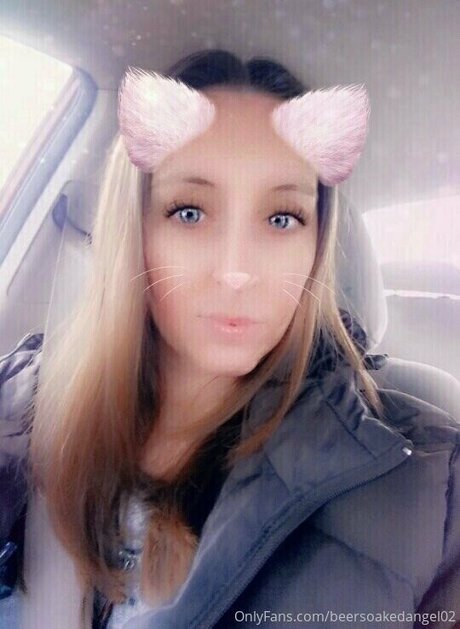 beersoakedangel02 model sexy pic