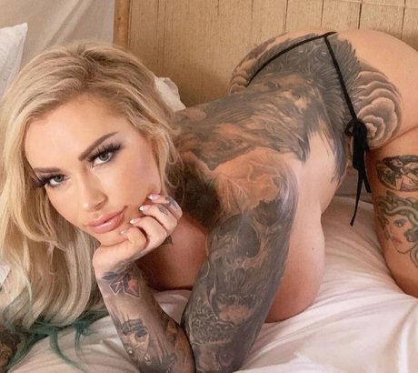 Dez Fraser pornstar xxx gallery