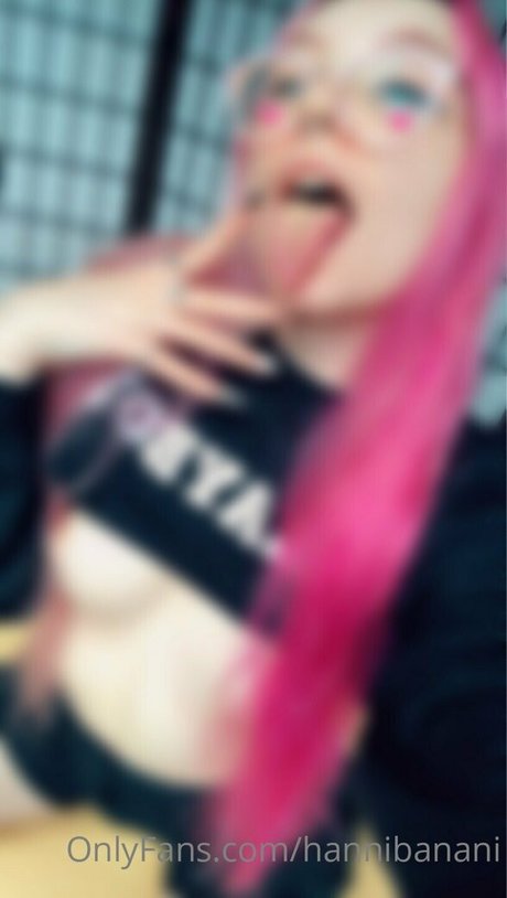 hannibanani sexy model gallery