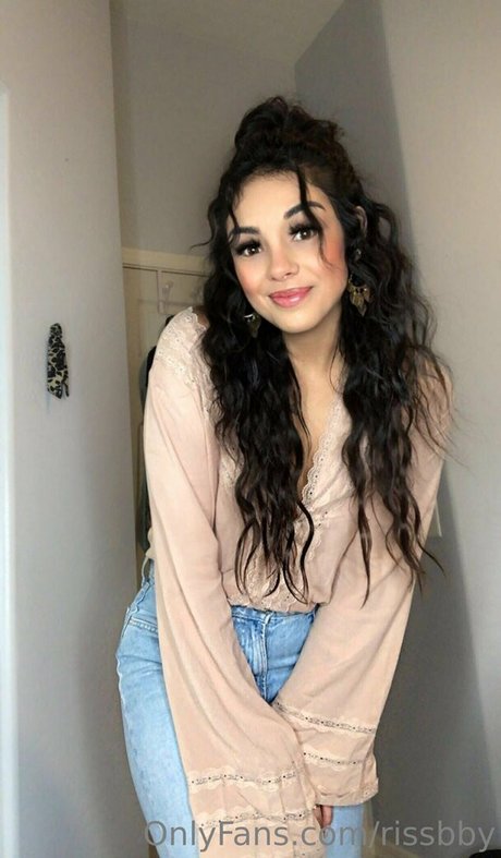 rissbby erotic pornstar photo
