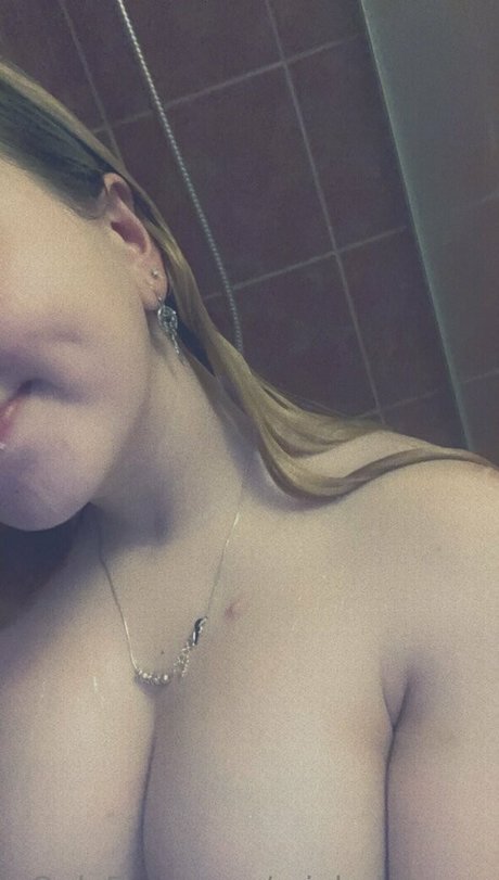 miababyyyxx pornstar high quality photos