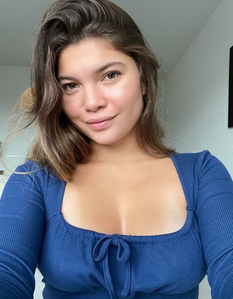 Isabellakiss art star photos