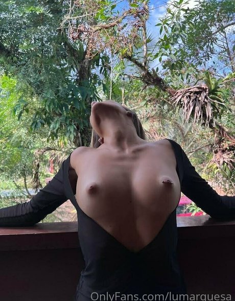 Lumarquesa adult model gallery