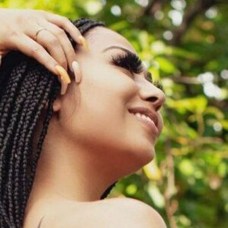 Kreamy Cakes model perfect images