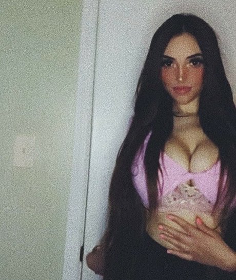 Trisha Cottrell porn model pic