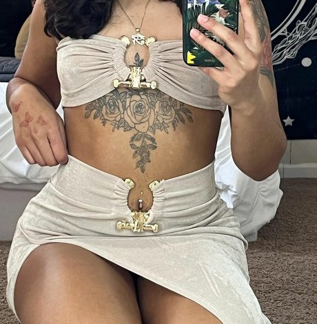 thedopesttt art model img