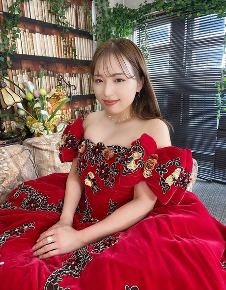 Azusa Igarashi top star image