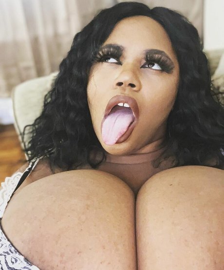 Barbara Jane model nude photo