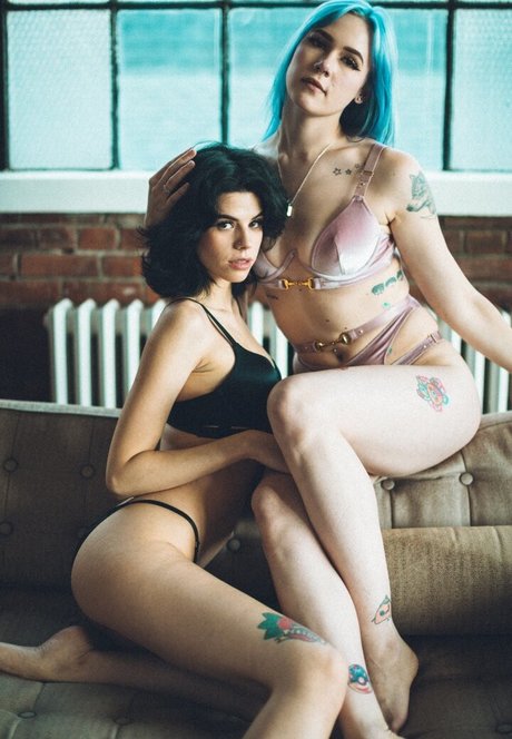 Rosemoontv pornstar pretty img