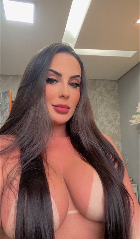 Alinezita Dias xxx pornstar photos