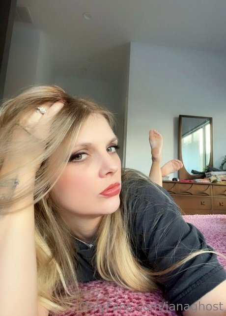 janaghost erotic model galleries