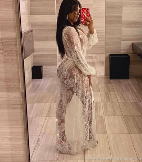 forbidden sin star nude photo