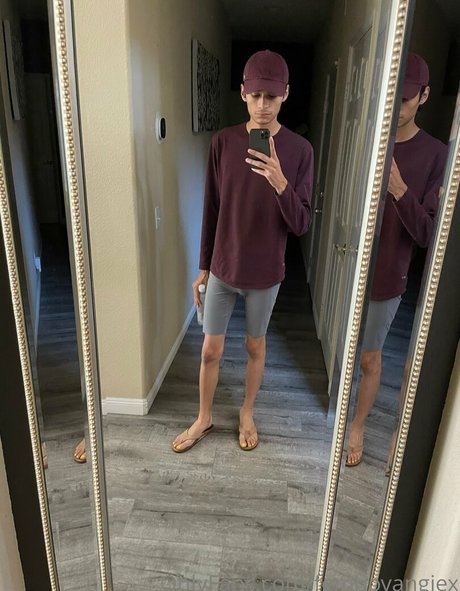 femboyangiesfeet star porn photos