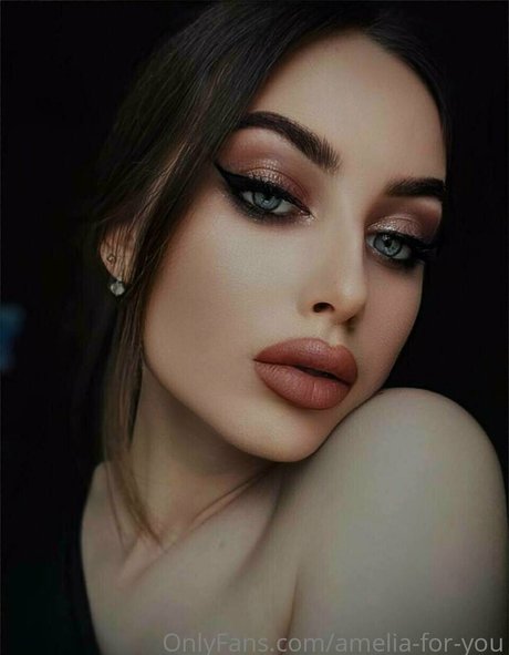 amelia for you perfect actress photo