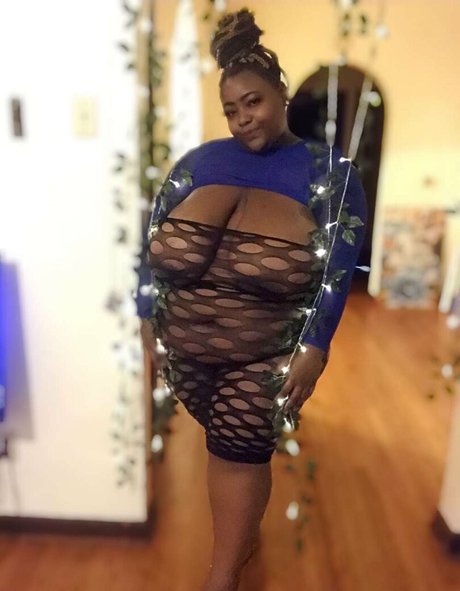 mamamioshye star adult gallery