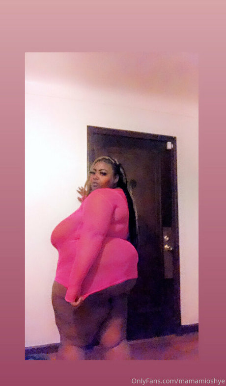 mamamioshye pornstar top photos