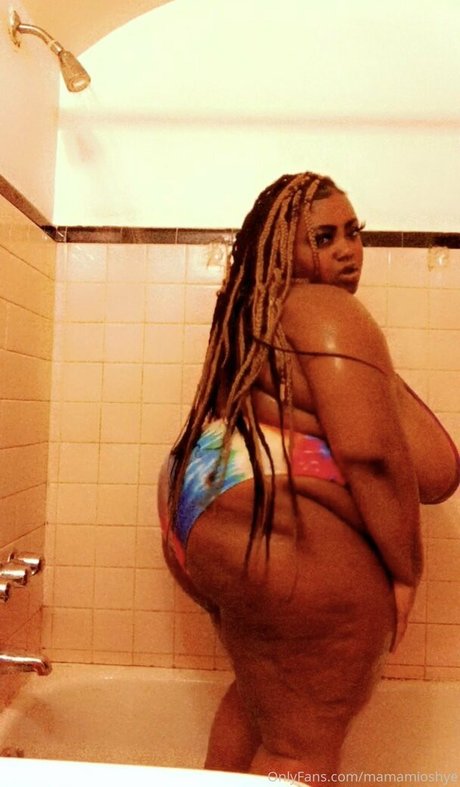 mamamioshye perfect actress picture