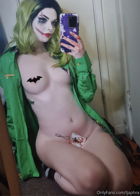 Louise Julie star naked images