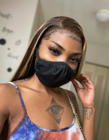 niiathefreak nudes actress archive