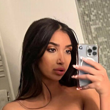 naomidecrescenzo top star pictures