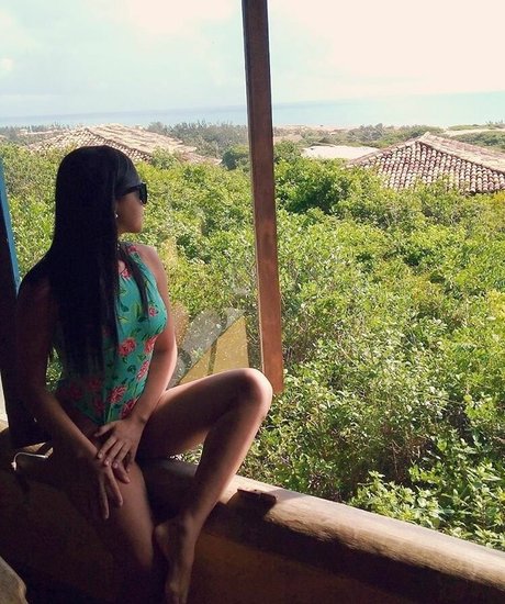 Marily Soares star high quality pics