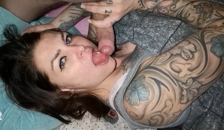 Merry4Fun model exclusive image