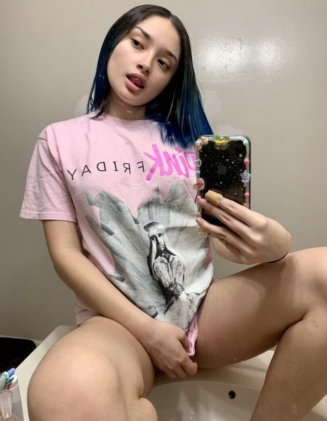 ittybittybarrrbie free model picture