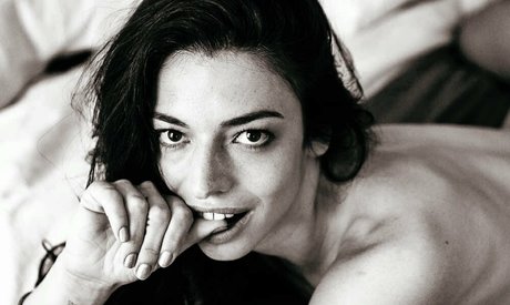 themissmollie exclusive actress pics