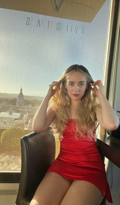 eroharu sexy actress images