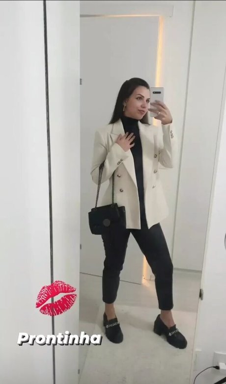 Daianablue adult star pictures