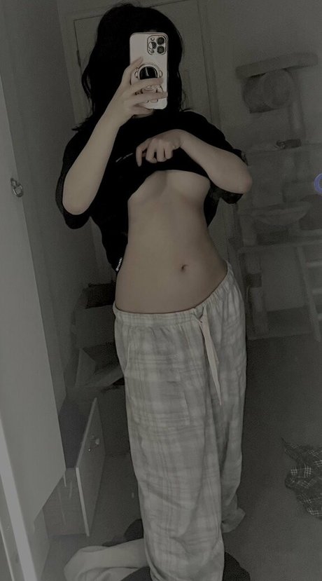 nweeki star pretty images